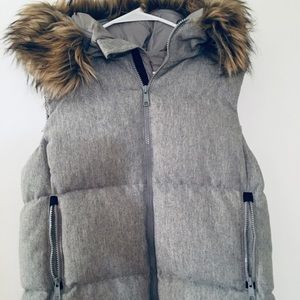 Gap Winter Wear Puffer Vest with Fur
